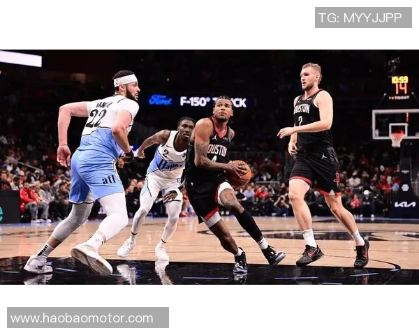 马刺与老鹰激战10月15日NBA季前赛精彩回顾与分析