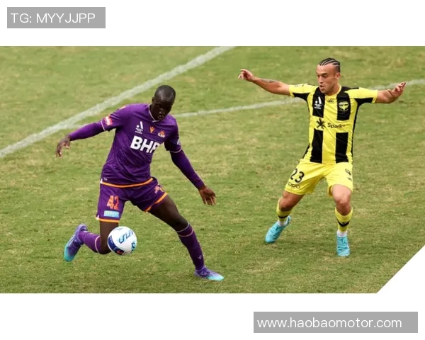 西悉尼与中央海岸的激烈对决展现澳超联赛的精彩与魅力